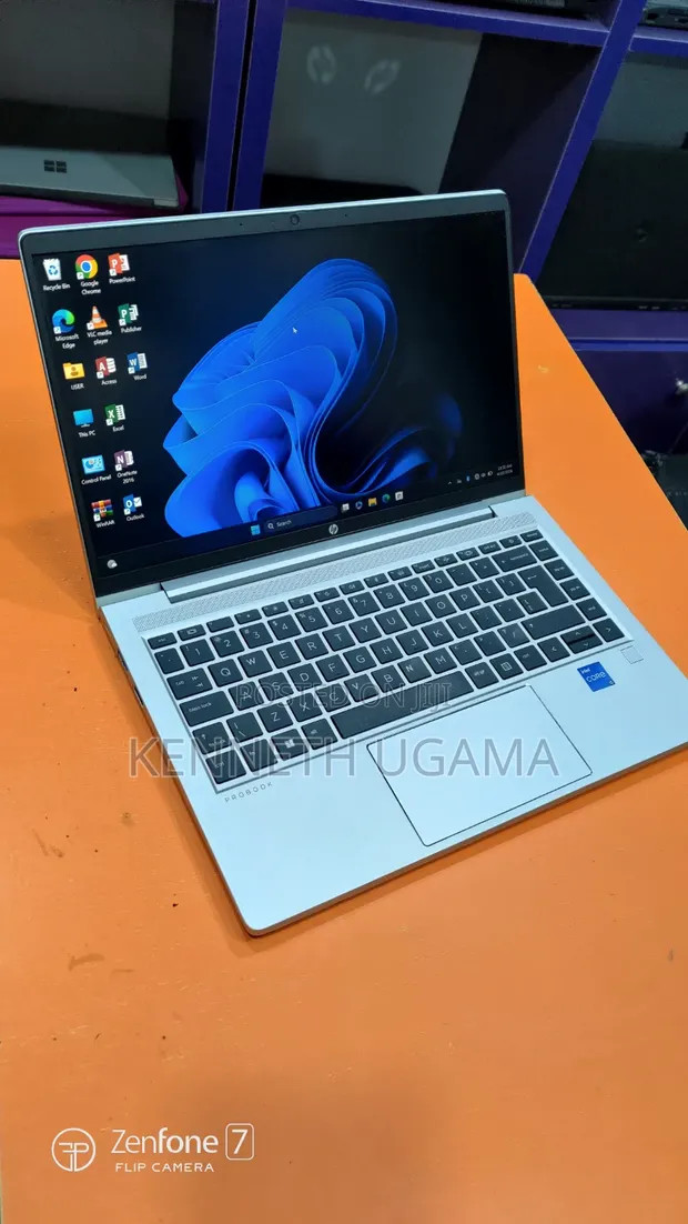 HP ProBook 440 G9 Laptop - 16GB RAM, 256GB SSD, Intel Core i5 - 1