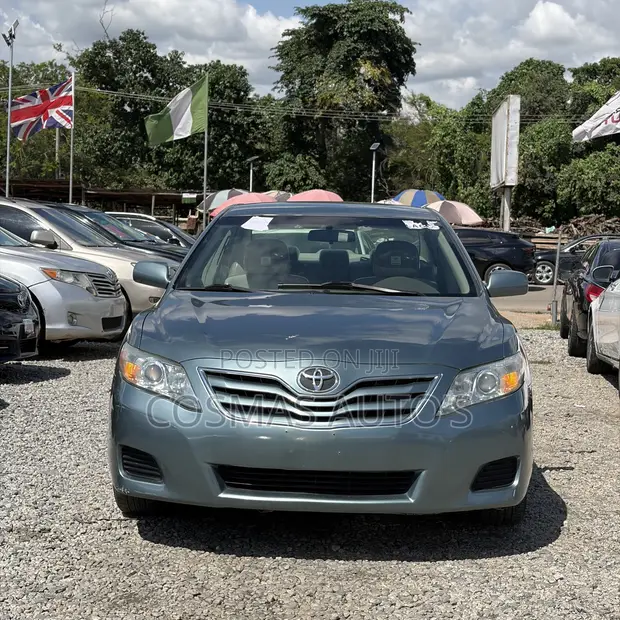2010 Toyota Camry LE 2.5L Automatic Sedan - Direct Belgium - 1