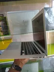 Apple MacBook Air 2015 13" 8GB RAM 128GB SSD - 4
