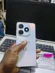 Tecno Spark 20 128GB White - 1