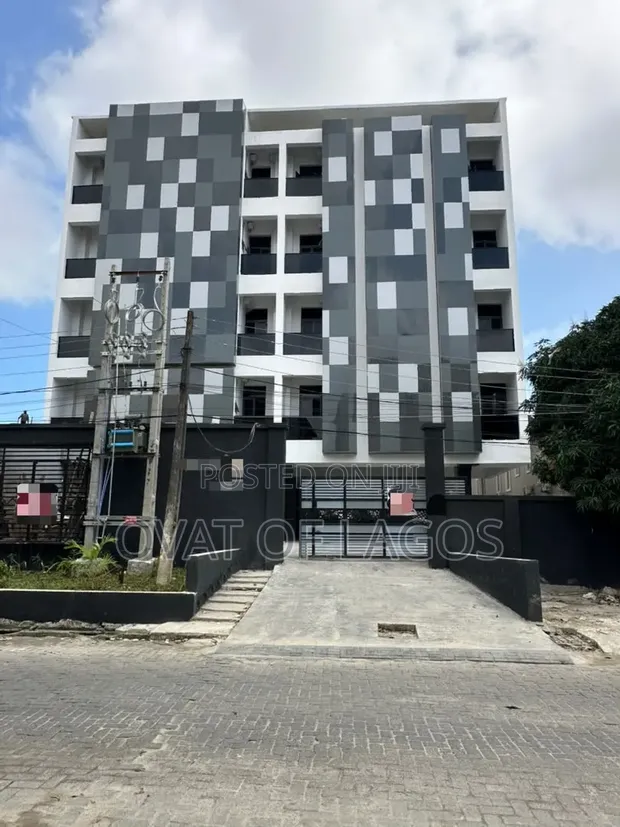 2 Bedroom Apartment for Sale a Lekki Phase 1 - 1