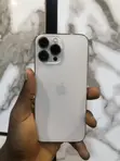 Apple iPhone 16 Pro 128GB - 3