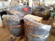 Charcoal Velvet Gold-Band Sofa Set na Falo - 2