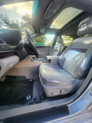 2012 Toyota Camry XLE Silver