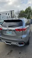 2015 Toyota Highlander XLE SUV - Grey - 4