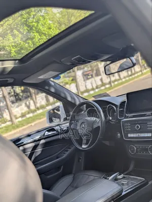 Mercedes-Benz GLE-Class 2016 White
