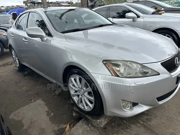 Lexus IS 250 2008 Silver - 1