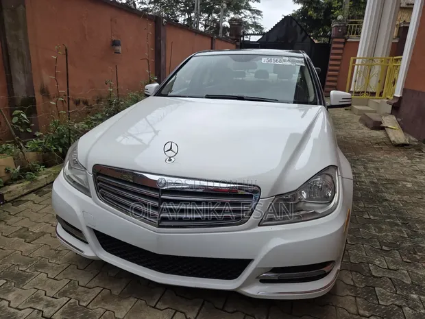 Mercedes-Benz C250 2015 White - 1