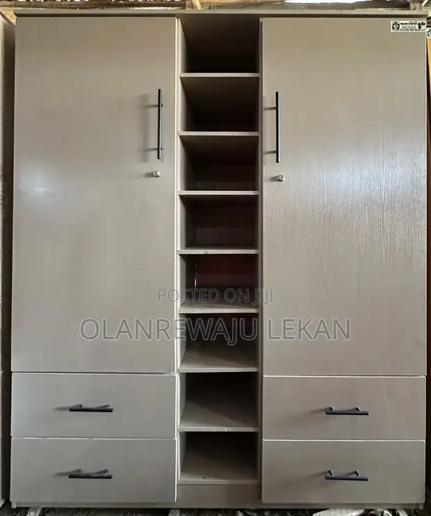 Babban Wardrobe na HDF na Mutane 5ft - 1