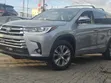 2015 Toyota Highlander XLE SUV - 1