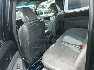 Toyota Tacoma 2009 Green