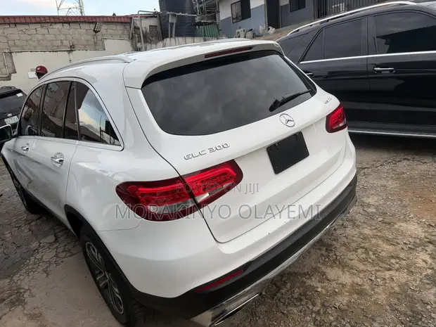 Mercedes-Benz GLC-Class 2017 White - 1