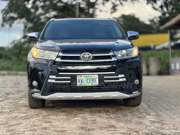 2016 Toyota Highlander Limited V6 4x4 SUV - 1