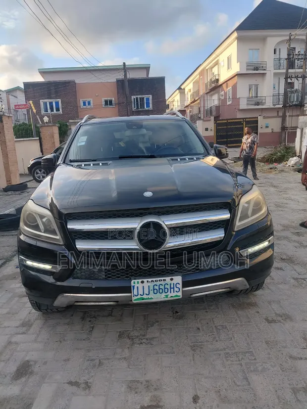 Mercedes-Benz GL-Class 2016 Black - 1