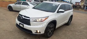 Toyota Highlander XLE 2016