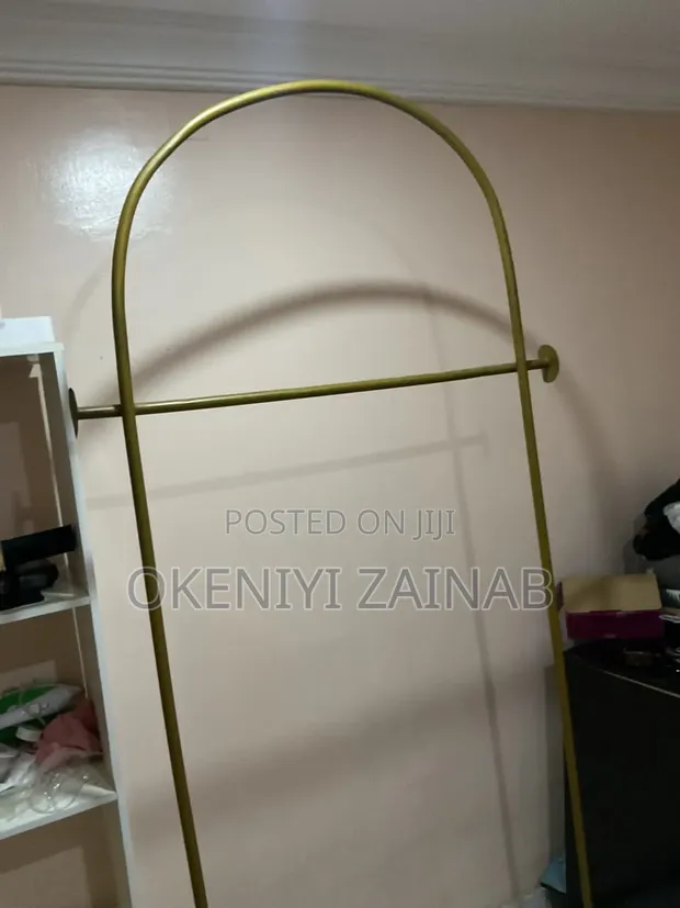 Kayan Nuni na Gwal don Tufafi / Boutique Display Rack - 1