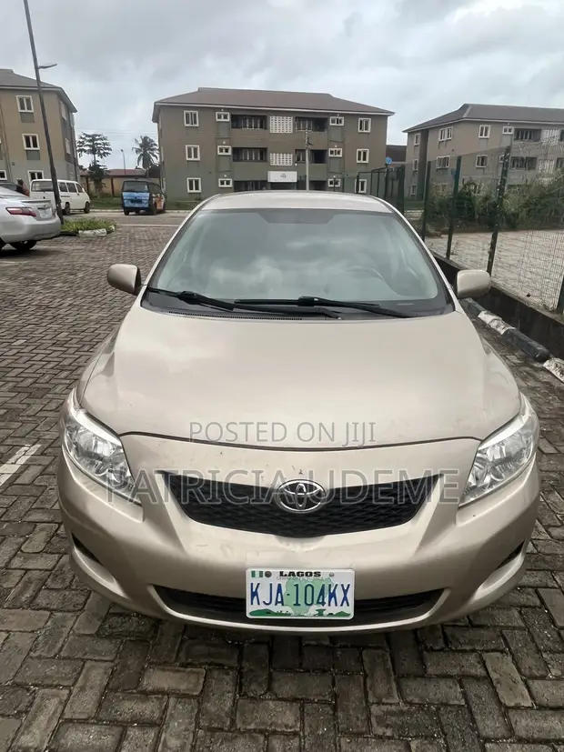 Toyota Corolla 2009 for Rent - 1