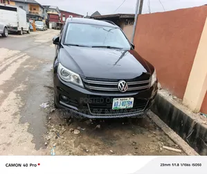 Volkswagen Tiguan 2013 Black