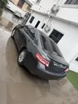 Toyota Camry XLE Sedan 2010 - Grey - 4