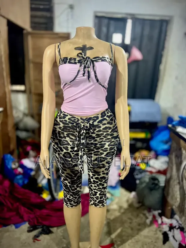 Nija Made Wears Women's Capri 2-Piece Set - 1