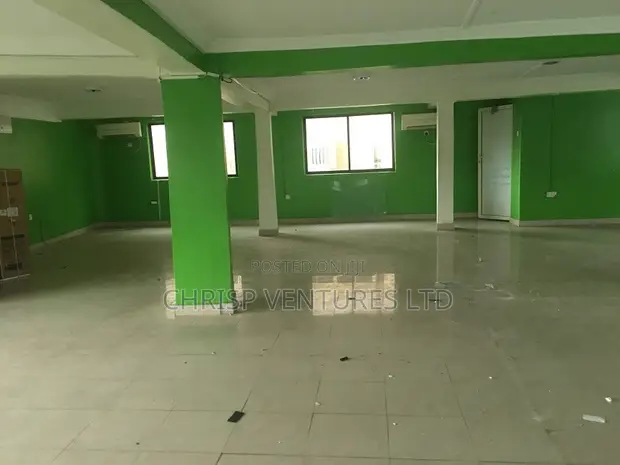 Wurin Aiki Mai Girman 121sqm Mai Zaman Kansa don Hayarwa - 1