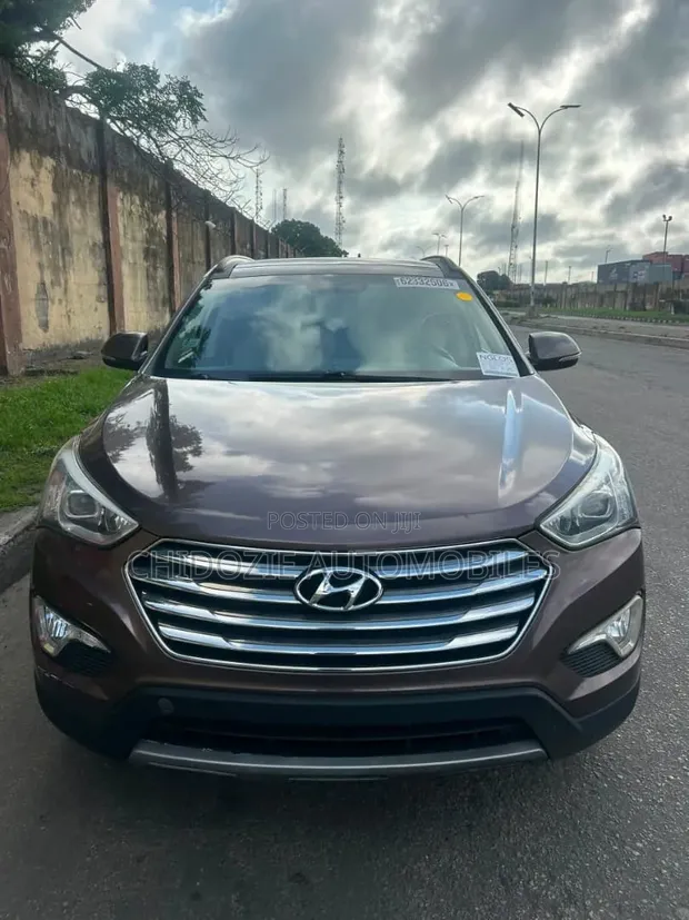 2015 Hyundai Santa Fe Limited 4WD SUV - 1