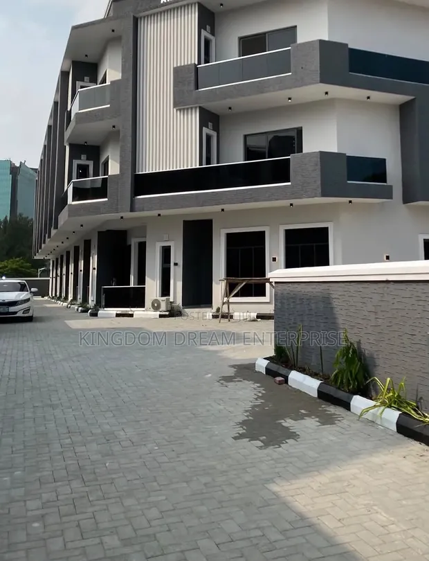 4 Bedroom Duplex for Sale in Oniru, Victoria Island - 1