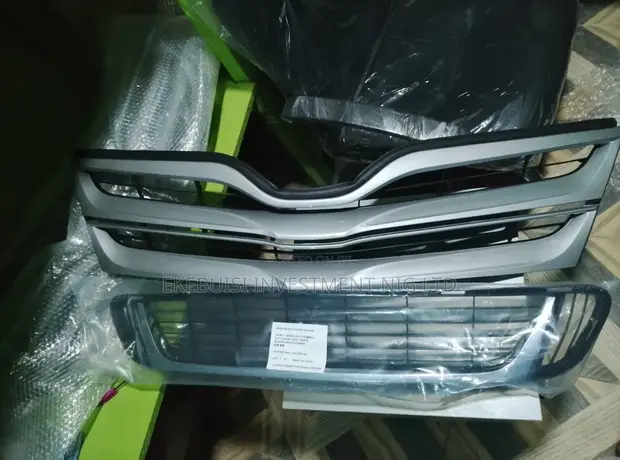Toyota Venza 2015 Up & Down Grille - 1