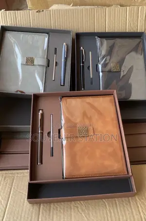 A5 Notepad tare da Pen da Ink Refill - Kyautar Kamfani