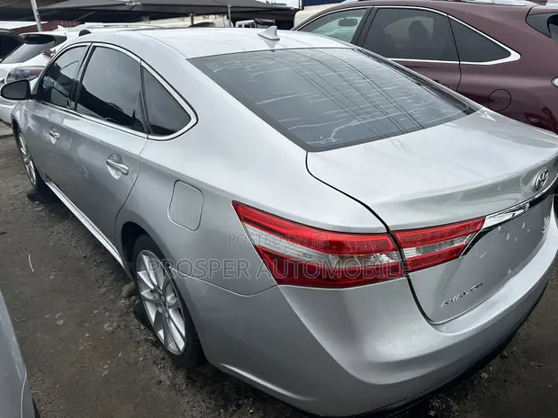 2014 Toyota Avalon Limited Sedan - Foreign Used - 1
