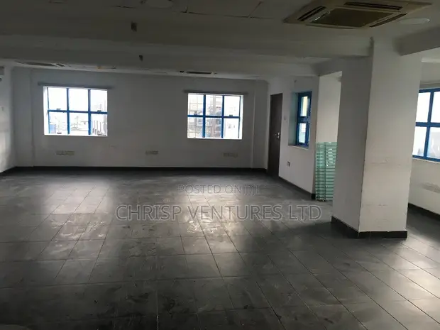 200sqm Ofishin Da Aka Gyara Tare Da Lifta & AC, Allen Ave Ikeja - 1