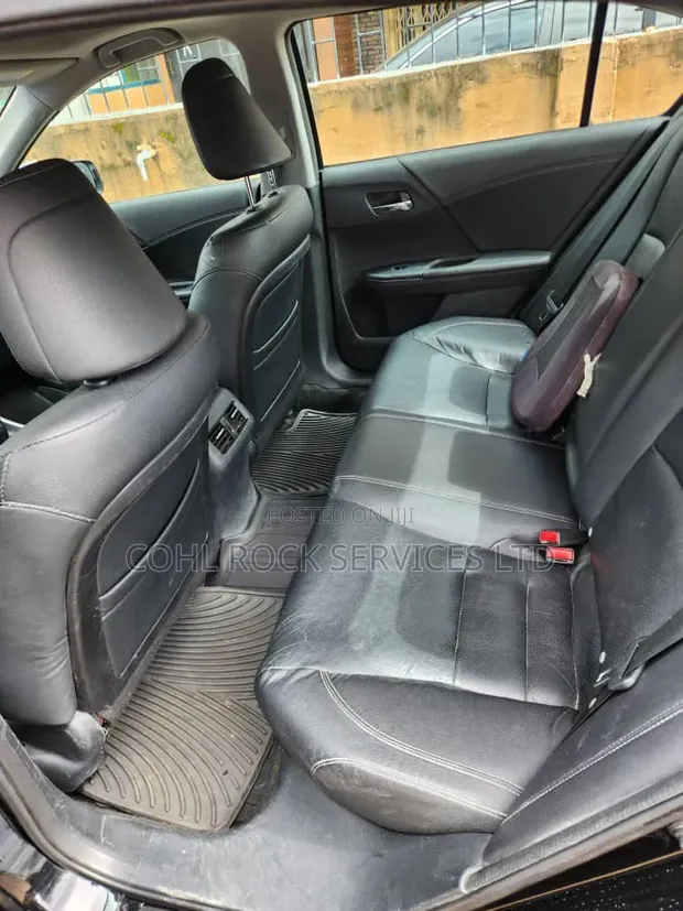 Honda Accord 2013 (An Inganta zuwa 2017) - 1