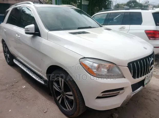Mercedes-Benz ML350 2012 Fari - 1