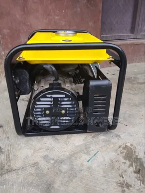 Fireman Manual Generator 1900W