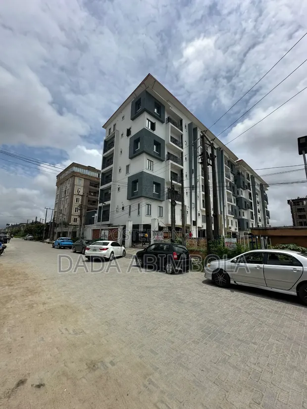 3 Bedroom Apartment for Sale a Ikate - 1