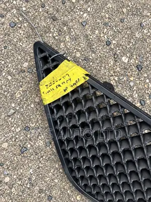 Toyota Camry 2007-2009 Front Upper Mesh Grille