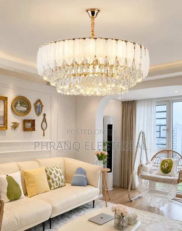 Modern Luxury Crystal Chandelier - 1