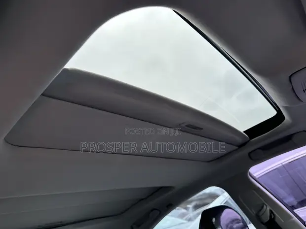 Lexus ES 350 2012 Silver - 1
