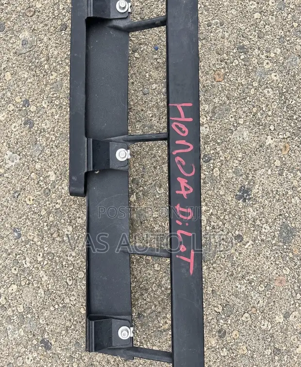 Honda Pilot 2012-2015 Front Lower Bumper Grille - 1