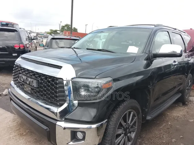 Toyota Sequoia 2015 Black - 1