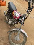 Bajaj Boxer 2022 Red - 4