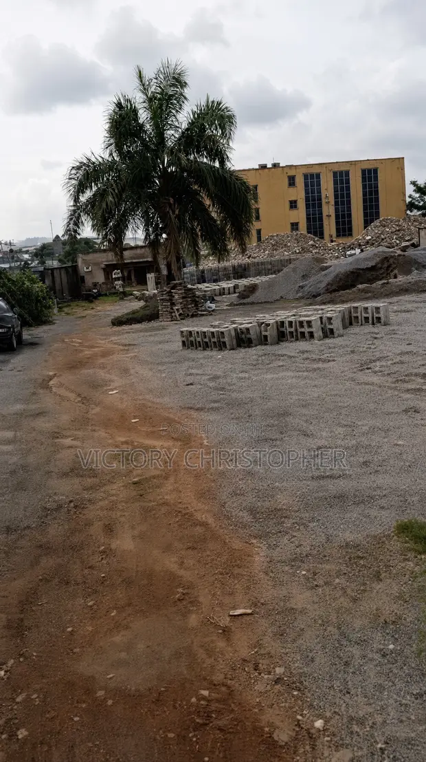 1820sqm Commercial Land for Sale in Wuye, Abuja - 1
