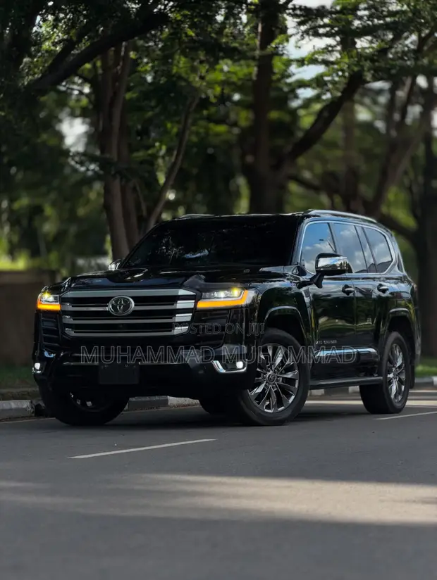 Toyota Land Cruiser LC300 VXR Twin Turbo 2024 - 1