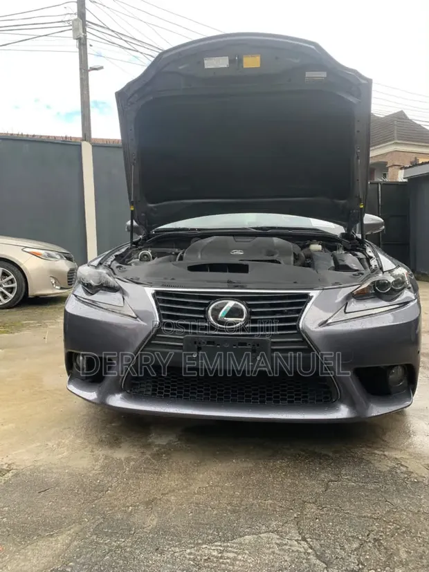 Lexus IS 250 2015 Grey - 1