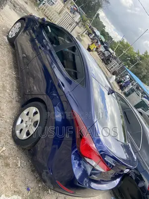 Hyundai Elantra 2014 Blue - Foreign Used