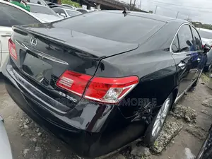 Lexus ES 350 2012 Baki