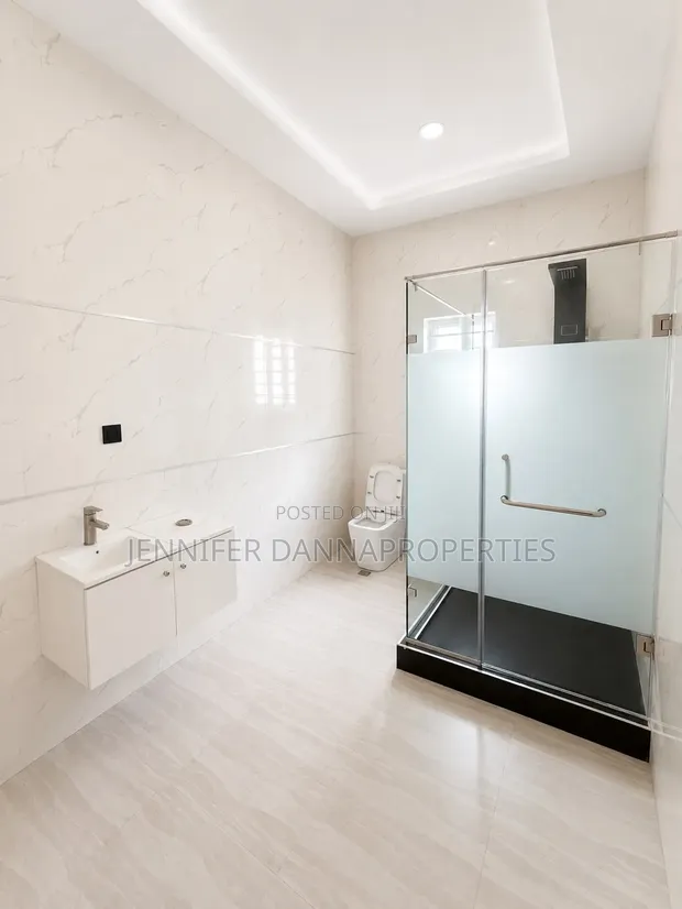 6-Bedroom Duplex for Sale in Sangotedo - 1