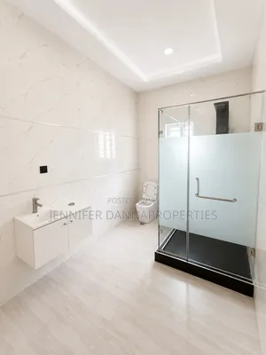 Gidan Bacci 6 Bedroom Don Siyawa a Sangotedo