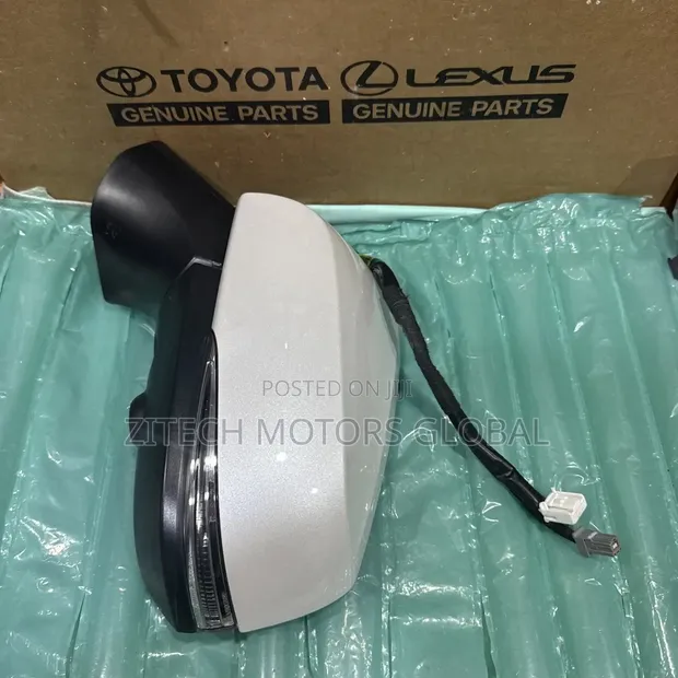 Toyota Highlander 2024 Side Mirror - 1