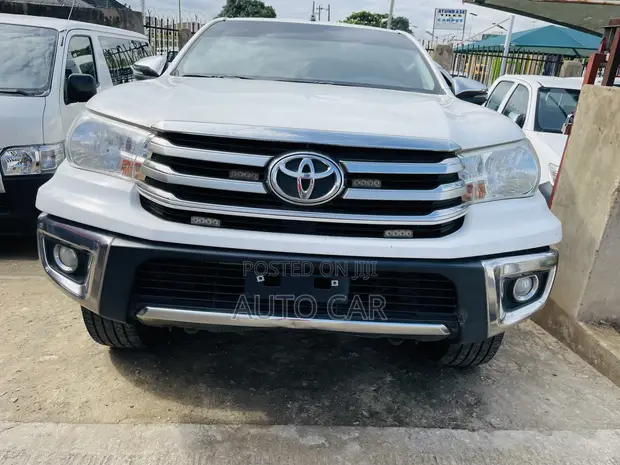 2018 Toyota Hilux Manual - Registered - 1
